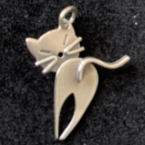 Vintage 90s Beau Brand Sterling Silver Cat Pendant